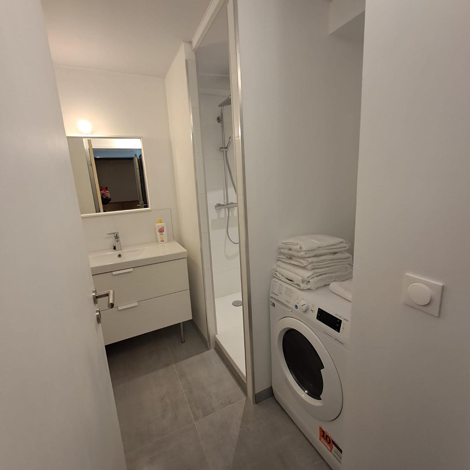 Appartement Croix-des-verdon Full Renovated - In And Out - 1650 With Covered Parking *